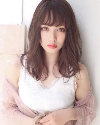 ミディアム カラー ヘアアレンジ 服部 樹季のヘアスタイル