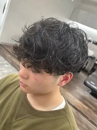 パーマ メンズ 京都河原町 メンズパーマ助川龍哉のヘアスタイル
