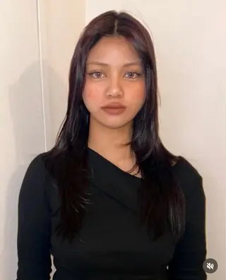ロング カラー toyohara momokaのヘアスタイル