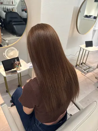カラー AYAKA (モデル募集）のヘアスタイル