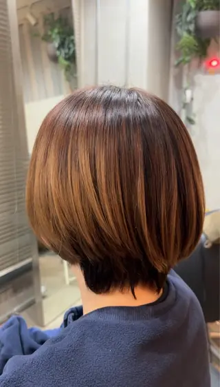 ショート 坂田 睦月のヘアスタイル
