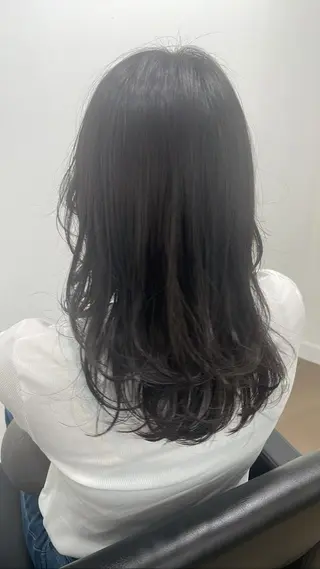 セミロング 【ioe岡本】🐶 向井歩のヘアスタイル