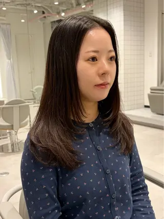 セミロング レイヤー♡ 石川優奈のヘアスタイル