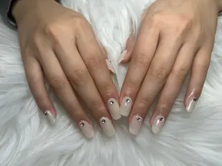 ネイル Sakura 見習いのネイルデザイン