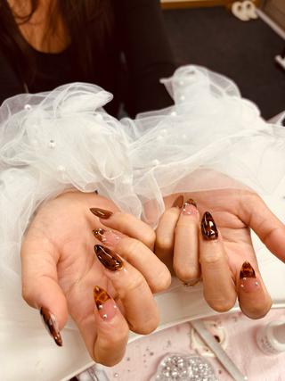 ネイル MOMO ネイルサロンのネイルデザイン