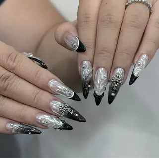 ネイル Genie Mika Nailsのネイルデザイン