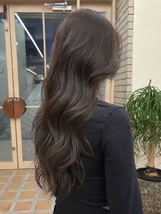 ロング りお /カラーモデルのヘアスタイル