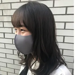 セミロング カジサ ケイコのヘアスタイル