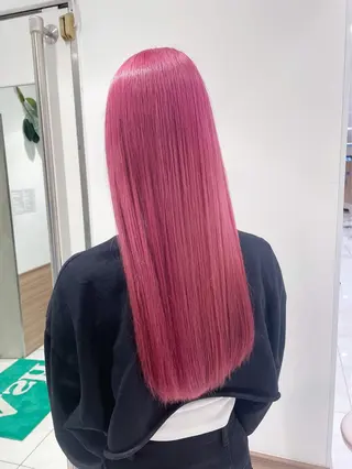 ロング カラー 圷 唯良のヘアスタイル