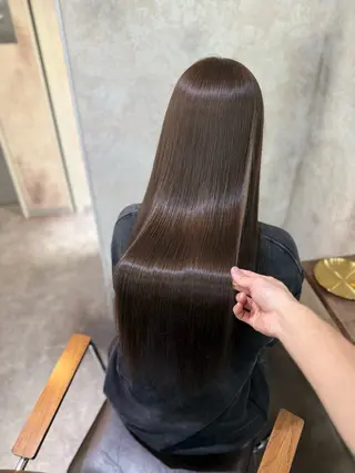 ロング 若命燿史／レイヤー 縮毛矯正/髪質改善のヘアスタイル