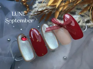 ネイル LUNE nail salon えりか✨のネイルデザイン