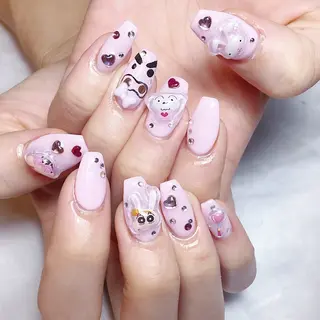 ネイル 🍭Yun nail hyejin🌸のネイルデザイン