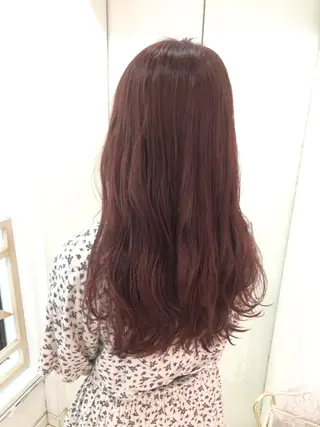 ロング カラー TRENCH 相澤 果歩のヘアスタイル