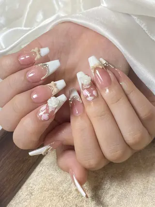 ネイル KIRA LILYのネイルデザイン