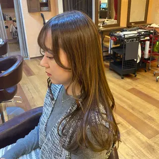 ロング 香取 里実のヘアスタイル