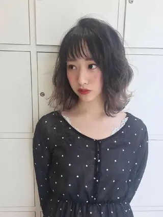 セミロング 🇰🇷韓国風艶髪✨ 髪質改善 倉岡しおんのヘアスタイル