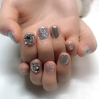 ネイル lylynail YUUKAのネイルデザイン