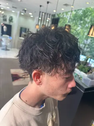 ショート パーマ メンズ 市川透明感カラー &パーマ美容師Kaiのヘアスタイル
