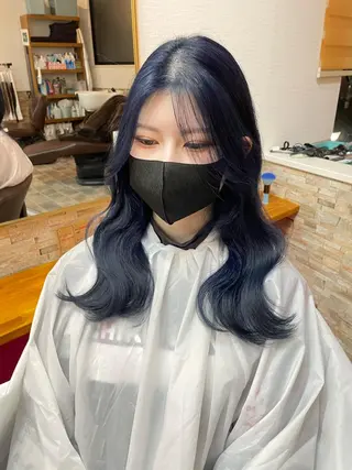 ロング カラー YUI/ ブリーチカラー🌷のヘアスタイル
