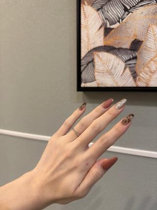 ネイル 後藤 桃香のネイルデザイン
