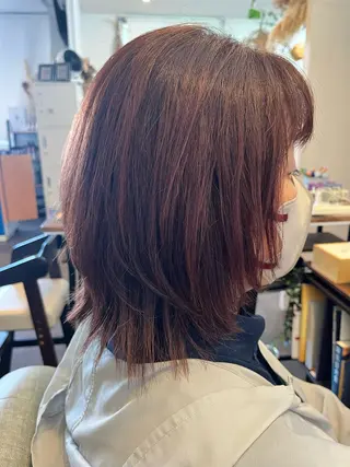 ミディアム カラー si6【シーム】 小田みきのヘアスタイル