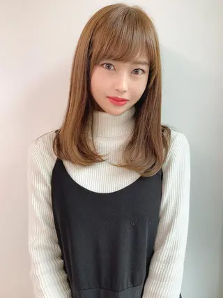 セミロング 🪞THEATER 表参道店🩰のヘアスタイル