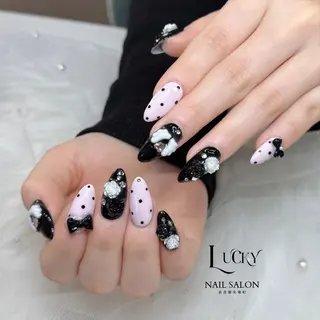 ネイル Lucky Nail Salonのネイルデザイン