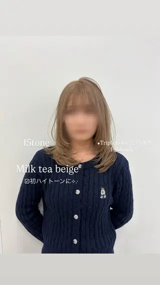 セミロング カラー 抜け感レイヤー︴ ニュアンスカラーのヘアスタイル