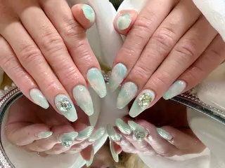 ネイル IZUMI YUKIのネイルデザイン