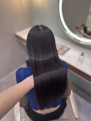 ロング 暖色⌇﻿縮毛矯正⌇﻿ 𝐀𝐤𝐚𝐫𝐢のヘアスタイル