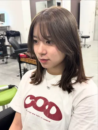 セミロング カラー 艶髪✨ブリーチ職人 yasuのヘアスタイル
