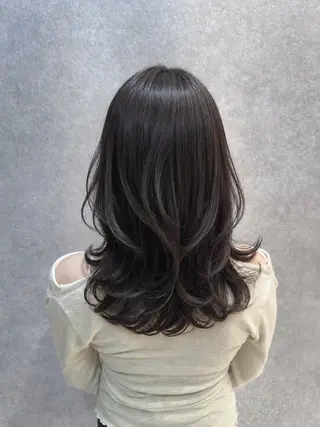 セミロング 【𝐀𝐬𝐡大森】 石崎竜祐のヘアスタイル