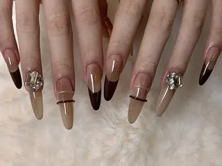 ネイル nana 🤍のネイルデザイン
