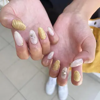 ネイル ネイルサロン Meluríのネイルデザイン