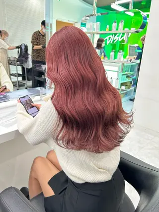 ロング カラー ヘアアレンジ ♥️暖色支持多数 ♥️銀座 mioのヘアスタイル