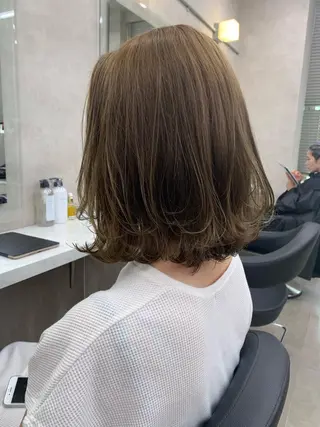 ミディアム 【丁寧なカウンセリ ング】MIHOのヘアスタイル