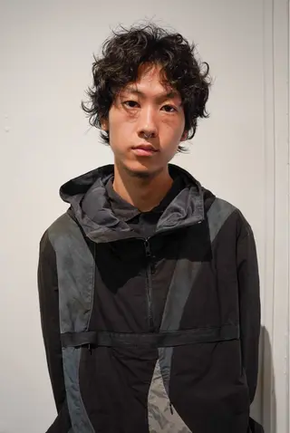 ショート パーマ メンズ 村瀬 晴飛のヘアスタイル