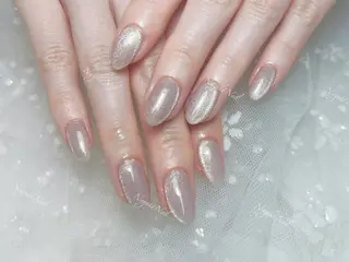 ネイル 🦋 Queenieのネイルデザイン