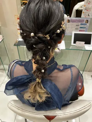 ヘアアレンジ 重留 梨々のヘアスタイル