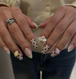 ネイル NiJi Nailsのネイルデザイン