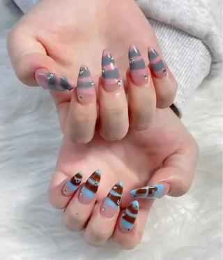 ネイル Hin Hana Nailのネイルデザイン