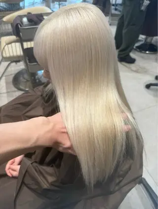 ロング カラー 🦄ハイトーンカラー 🦄まるおしょうのヘアスタイル