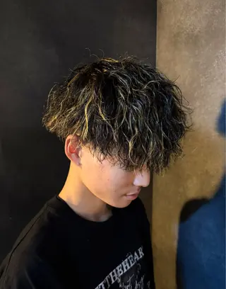 カラー パーマ メンズ メンズ特化 前橋 サトウリョウタのヘアスタイル