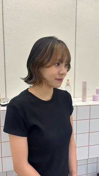 カラー Asumi/透明感 暖色カラーのヘアスタイル