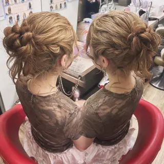 セミロング ヘアアレンジ ⟡.·Fuka/ ヘアメ🎀暖色カラーのヘアスタイル
