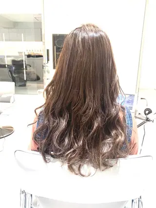 ロング 斉藤大河 カラー/縮毛矯正のヘアスタイル