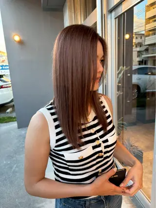 ロング 山口 真里亜のヘアスタイル