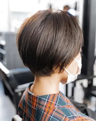 ショート カラー ブリーチなし透明感 タケザワミキのヘアスタイル