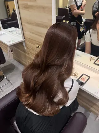 ロング カラー 河野 愛莉のヘアスタイル