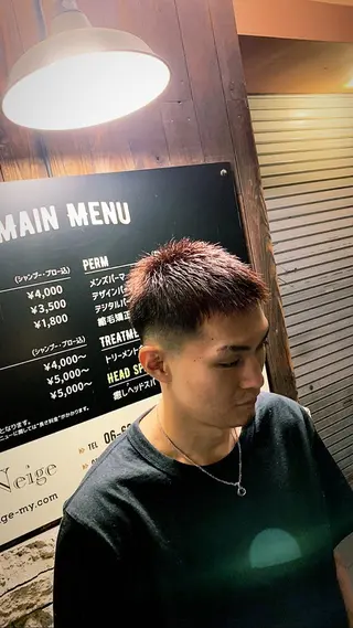 ショート メンズ 三谷 天兵のヘアスタイル